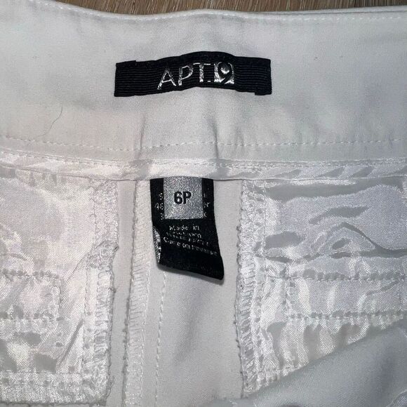 Apt. 9 White Capri Cropped Trouser Pants, Back Slit Pockets, Women’s Petite 6P - Picture 9 of 12